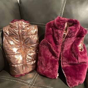 New with tags>Super cute girls reversible bubbled